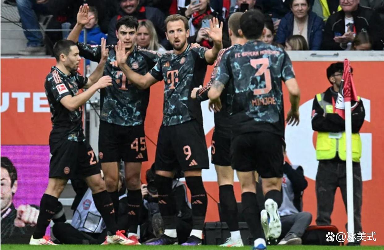 九游体育-惊天逆转！多特蒙德连追三球实现绝地反击，中国人民因此.-九游体育